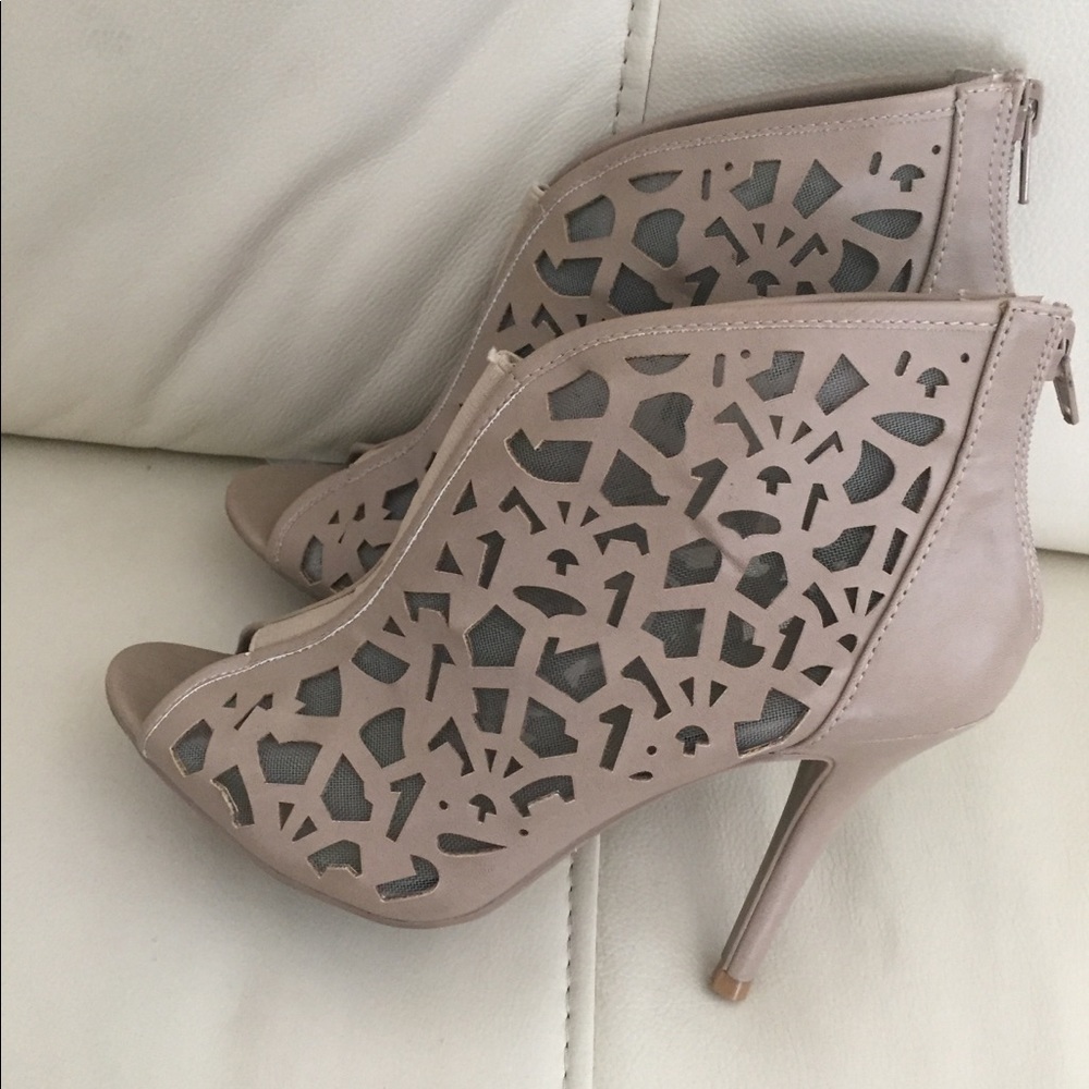 Booties - Picture 5 of 5